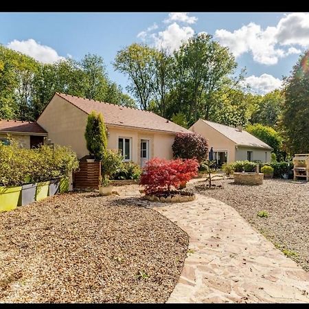 Maison Au Bout Du Chemin Gouvieux Exteriör bild